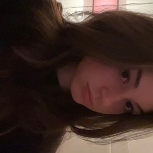 Meet your Posher, Ava